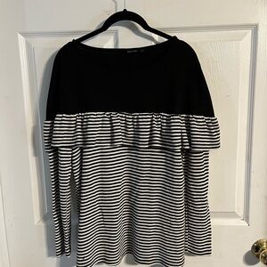 Doe & Rae Black and White Striped Long Sleeve Sweater